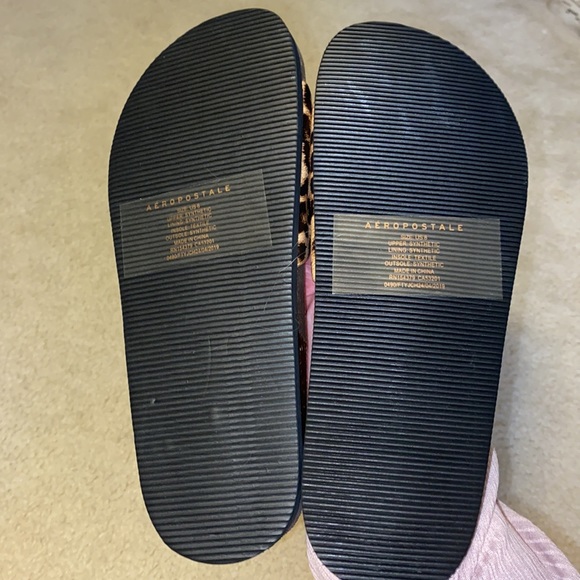 Sandals - Picture 2 of 2